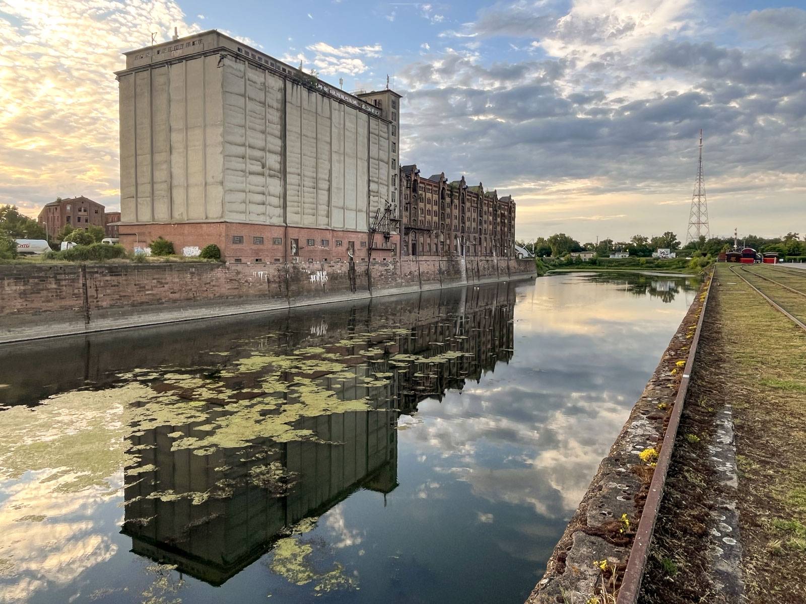 Industriehafen Magdeburg, Foto: Stefan Klink, NIK