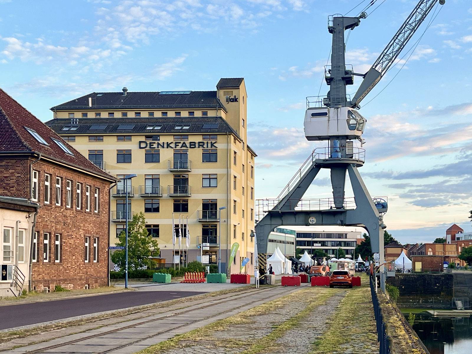 Industriehafen Magdeburg, Foto: Stefan Klink, NIK