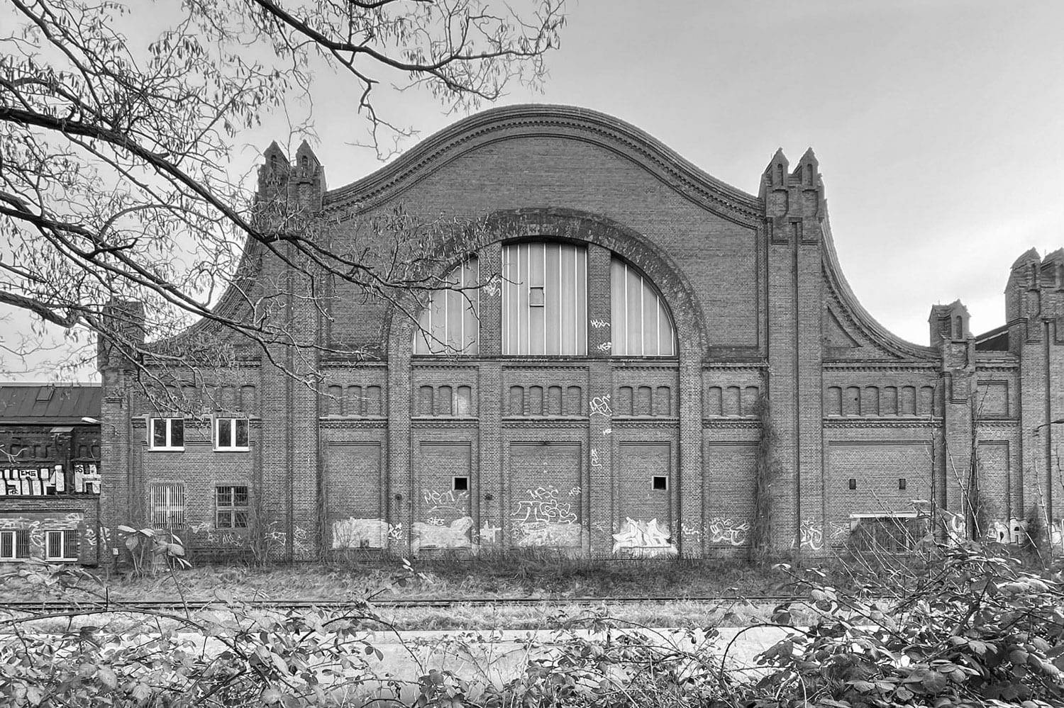 Dessau_PB-Kraftmaschinenhalle_02_Stefan-Klink_sw_original