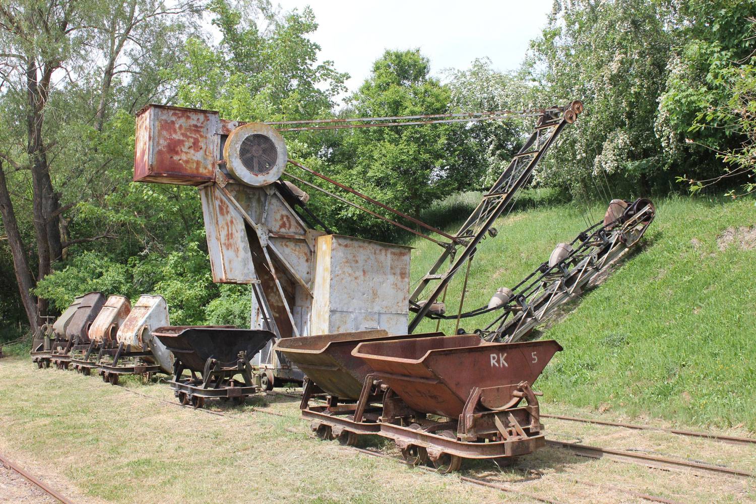 Eimerkettenbagger